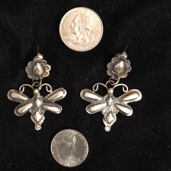 Cute Navajo sterling silver dragonfly earrings! - Picture 3 of 5